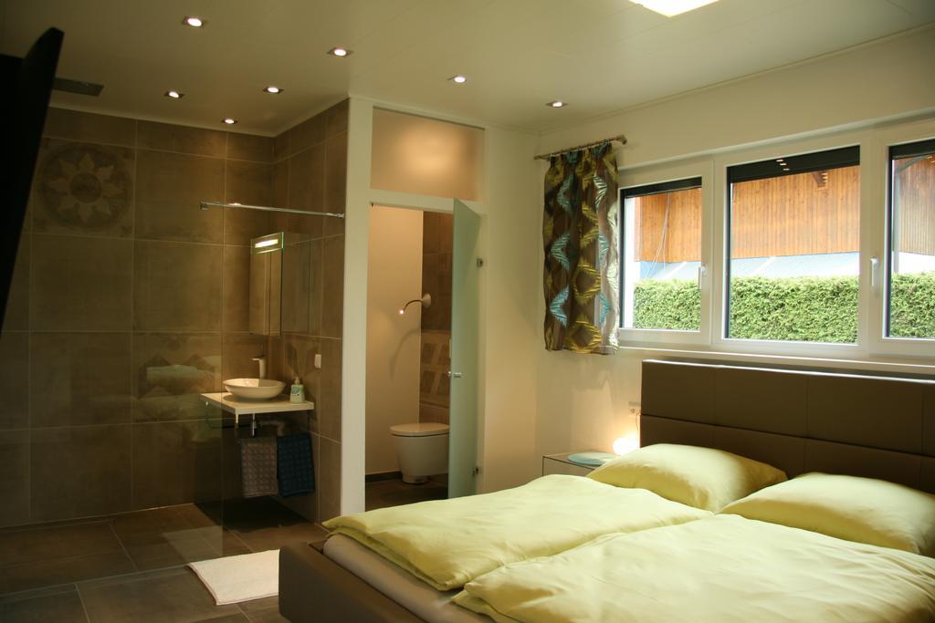 Urlaubsapartment am Silbersee Villach Ruang foto